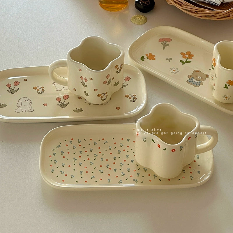 Elegant Tulip Illustrated Ceramic Cup & Saucer Set - Velart Home