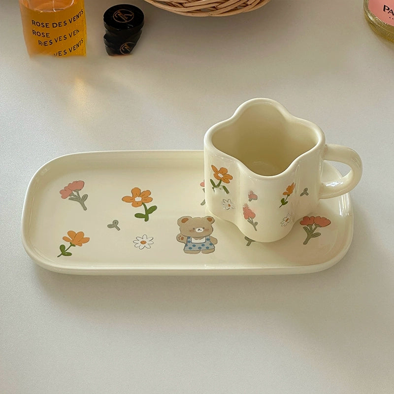 Elegant Tulip Illustrated Ceramic Cup & Saucer Set - Velart Home