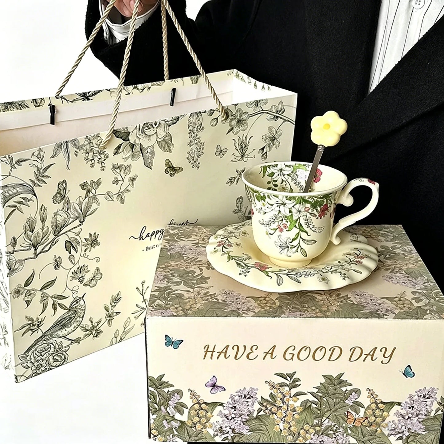 BELLFLOWER HANDLE TEA CUP SET - VELART HOME
