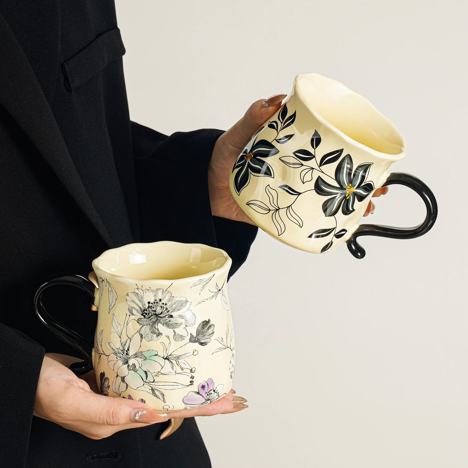 Scalloped Rim Botanical Mug - VELART HOME