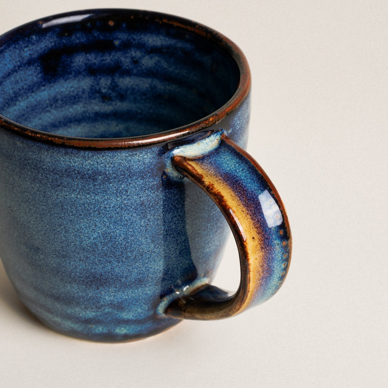 Antique Finish Rim Ceramic Mug - Velart Home