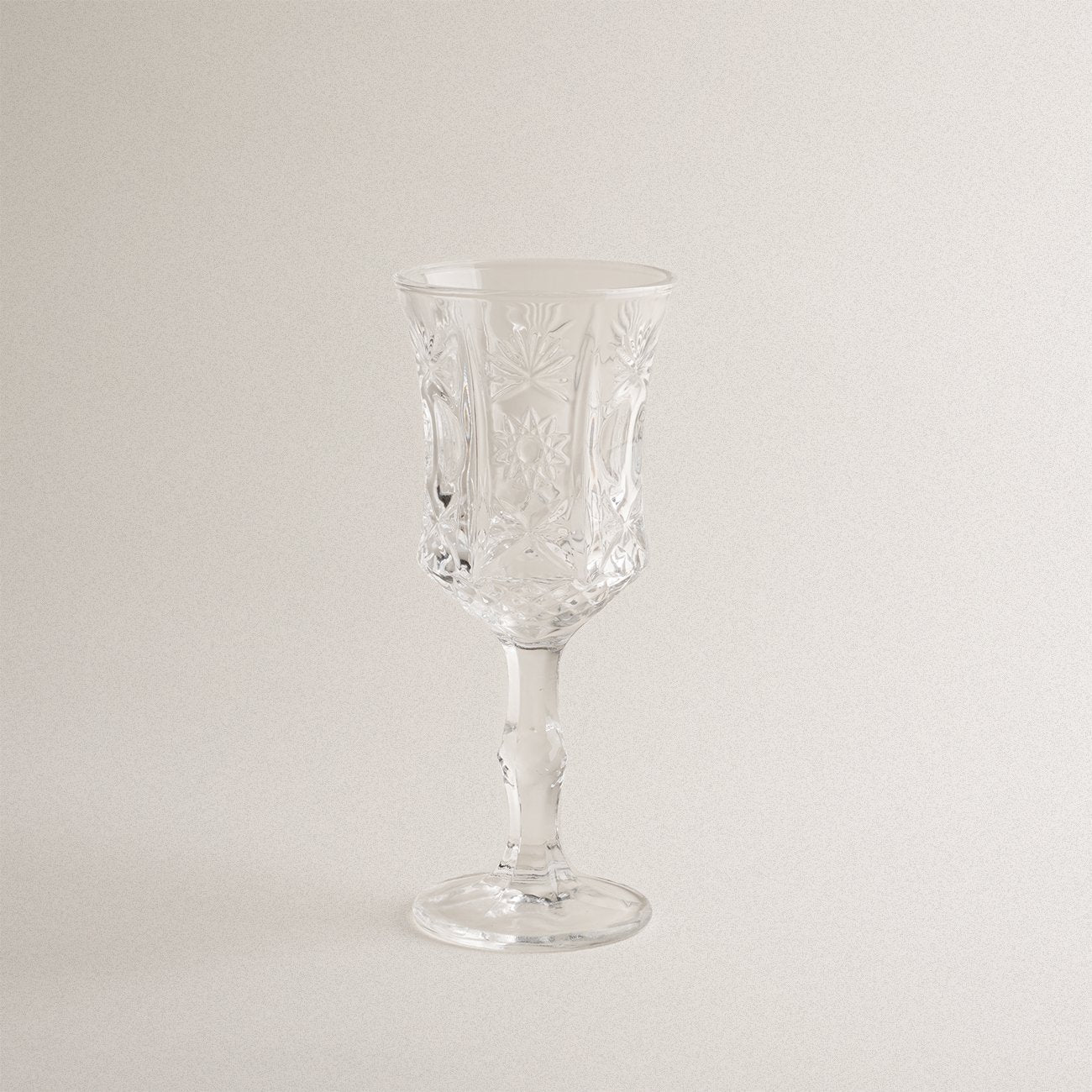Embossed Design Glass Stemware 4 Pcs Set - Velart Home
