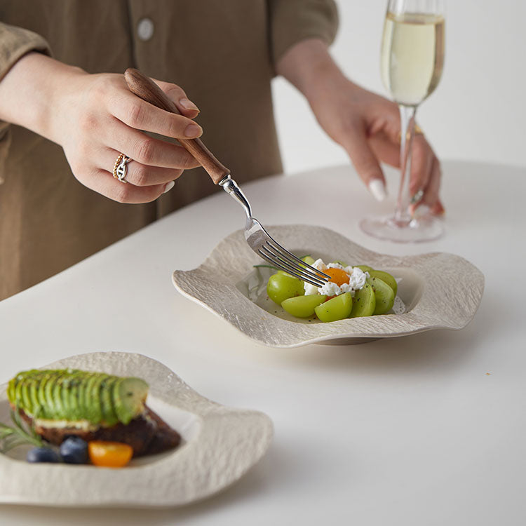 CERAMIC WAVE SQUARE DINNER PLATE - Velart Home