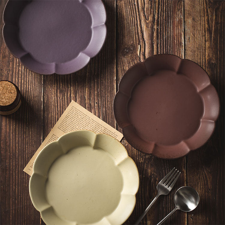 TERRACOTTA PETAL DINNER PLATE - Velart Home