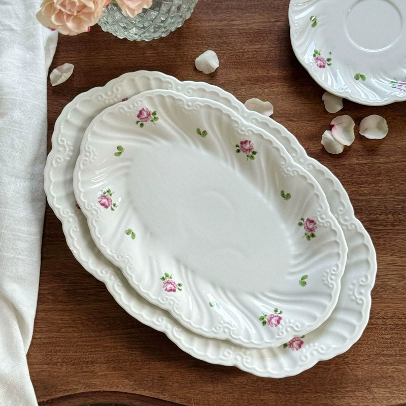Rose Embossed Pleated Ceramic Plate - Velart Home