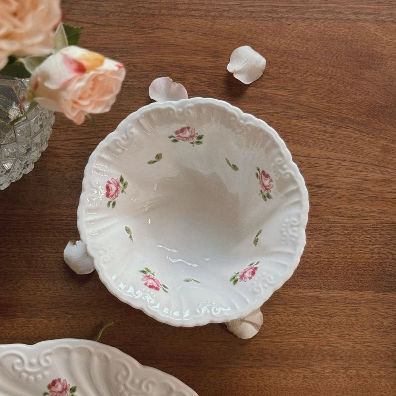 Rose Embossed Pleated Ceramic Plate - Velart Home