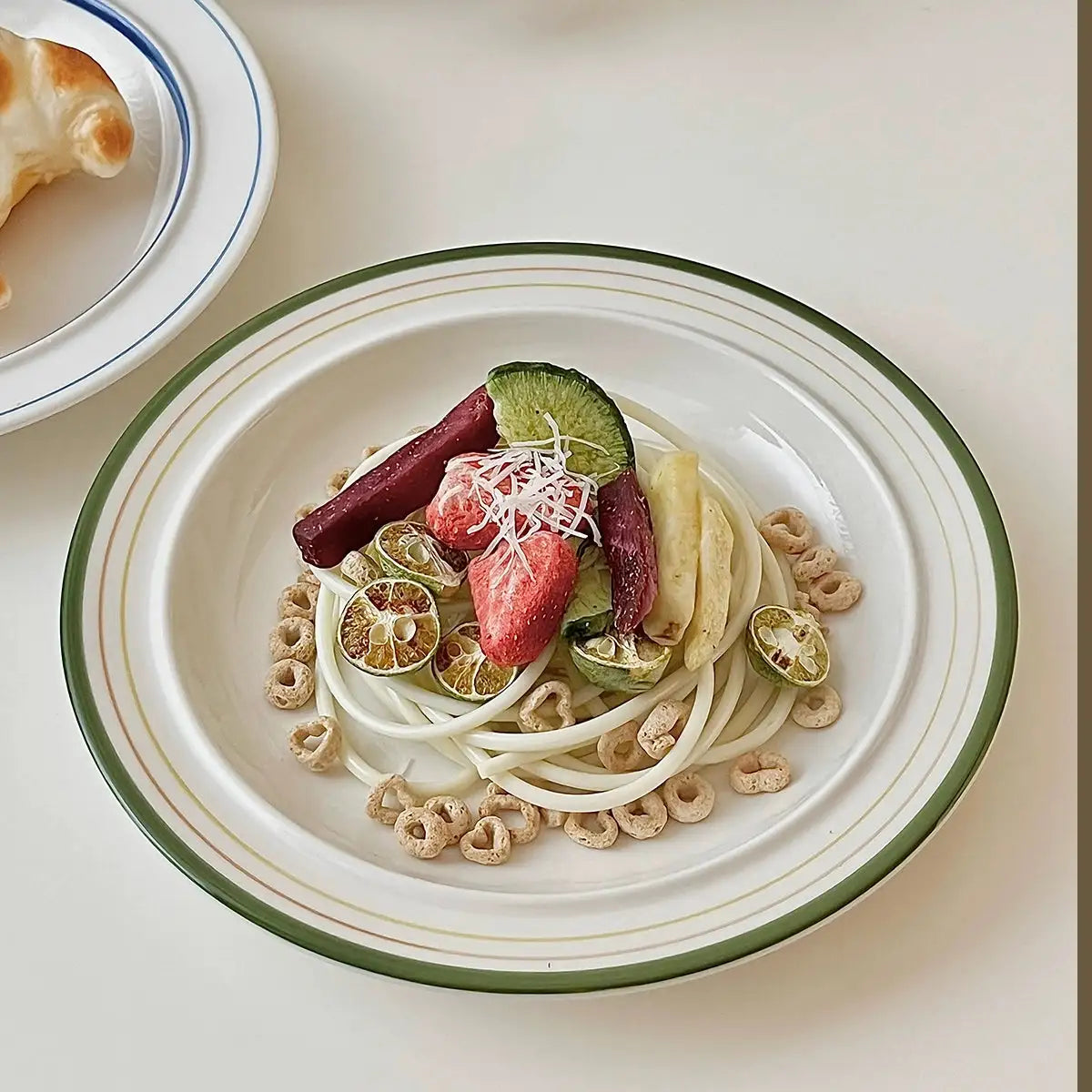 Simple Straw Hat Plate - Velart Home