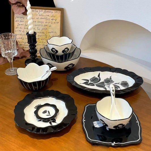 Vintage Black And White Tulip Dinner Plate Set - Velart Home
